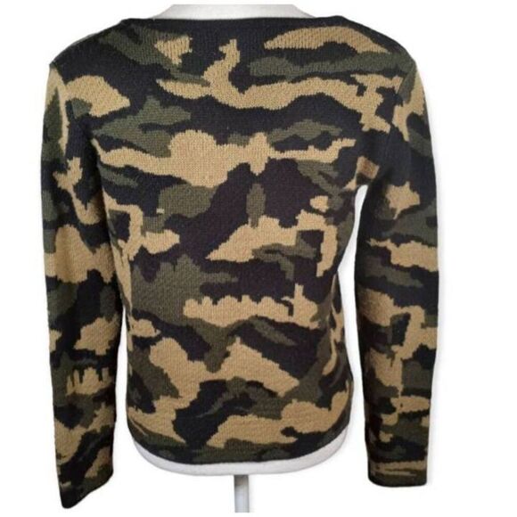 LUMIERE GREEN CAMO ZIP FRONT SWEATER SZ.S EUC. - Picture 3 of 6